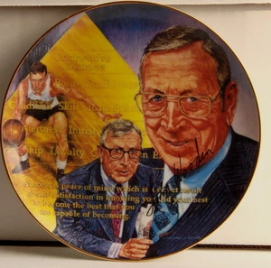 JOHN WOODEN UCLA Bruins Gartlan USA 8 1/2" Plate 1989 "The Call Him Coach" - Picture 1 of 9