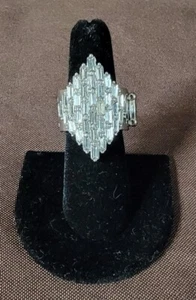 Hive Hustle White Paparazzi Ring - Picture 1 of 4