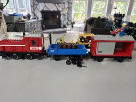 Lego 4563 Load N' Haul Railroad Railway with Extra Tracks 99% Read