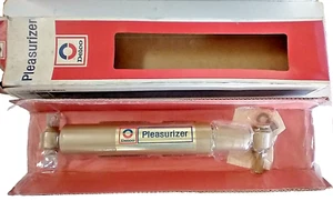 ONE (1) Shock Absorber Rear Vintage DELCO Pleasurizer P1106 - Foto 1 di 6