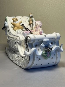Lenox Platinum Classics Holiday Schlitten mit Spielzeug Keramik Weihnachten neuwertig - Bild 1 von 8