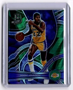 2021-22 Panini Spectra Prizm Magic Johnson #157 Blue/Green Spectacular Debut  - Picture 1 of 3