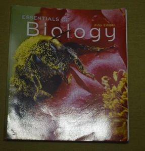 Essentials of Biology by Michael Windelspecht and Sylvia S. Mader - Foto 1 di 3
