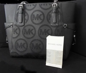 Michael Kors Medium Leather Tote Black Bag with MK Leather Cleaner New - Picture 1 of 16