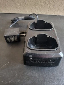 Ładowarka DeWalt CH-D300 Walkie Talkie - Zdjęcie 1 z 2