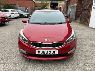 2013 Kia Ceed 1.6 CRDI S ECODYNAMICS 3DR Manual Hatchback Diesel Manual - Image 1 of 4