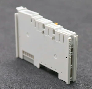 BECKHOFF Potential Distribution Terminal EL9184 8 x 24V + 8 x 0A max. 60V 10A - Picture 1 of 8