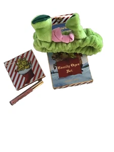 Revolution x Shrek Holiday Family Ogre Set Headband Eyeshadow Palette Lipstick - Picture 1 of 3