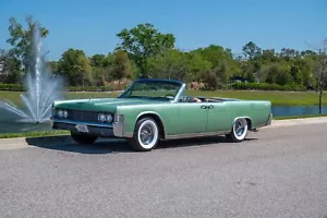 1965 Lincoln Continental Convertible - Picture 1 of 40