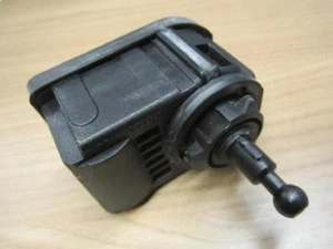 Stellmotor Scheinwerfer VW Lupo LWR MAGNET MARELLI 40340692 - Bild 1 von 5