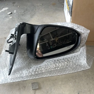 14-9 Toyota Corolla Keystone Power Door Mirror LH Left Driver Side T01320294 - Image 1 of 2