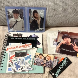 BTS Jimin x Jung Kook Sei sicuro?! FOTOLIBRO + CARTOLINA FOTOGRAFICA JAPAN FC Limited - Foto 1 di 4