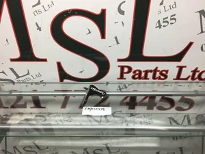 (AS) MERCEDES BENZ W251 FRONT LEFT SIDE DOOR HINGE NSF TOP / UPPER - Picture 1 of 3