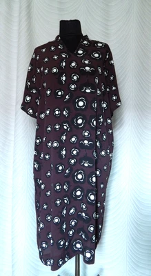 Marimekko Relaxed Dress Size M Viscose Purple Black White Floral Print Shift - Image 1 of 4