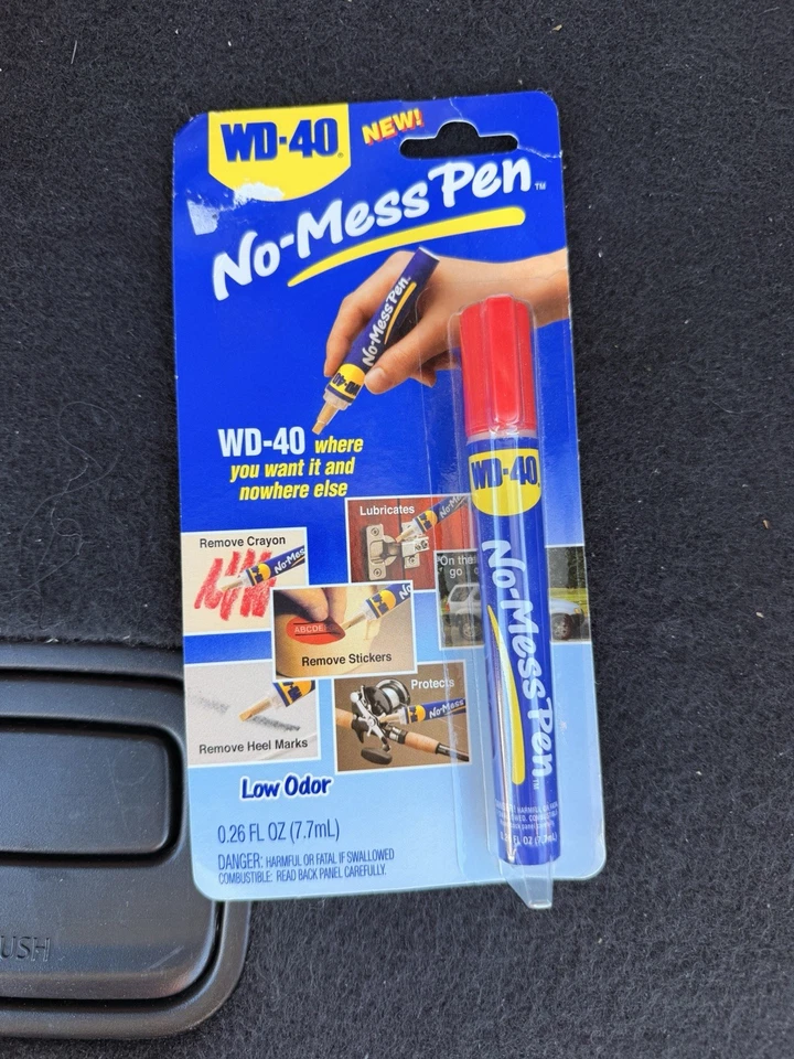 New WD-40 No Mess Pen Lubricates Protects Removes 0.26 oz Low Odor Sealed - Image 1 of 3