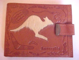 Vintage Aussie Men's Hand Tooled Kangaroo Leather Wallet - Picture 1 of 6