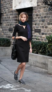 Adelyn Rae Strickkleid Small Navy - Bild 1 von 9