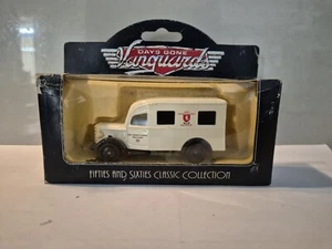 Lledo Days Gone Vanguards 1950 Bedford 30CWT Kent Ambulance - Picture 1 of 4