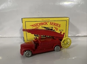 Matchbox Series No. 9 - A Moko Lesney Product Fire Truck boxed Excellent - Picture 1 of 10