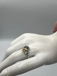 10k White Gold Ring With 4 Gemstones, Size 7.5, 2.80 Grams - Picture 1 of 9