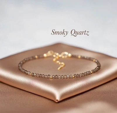 Pulsera delicada de piedras preciosas de cristal de cuarzo ahumado minimalista 2 mm cuentas facetadas Foto 1 de 4