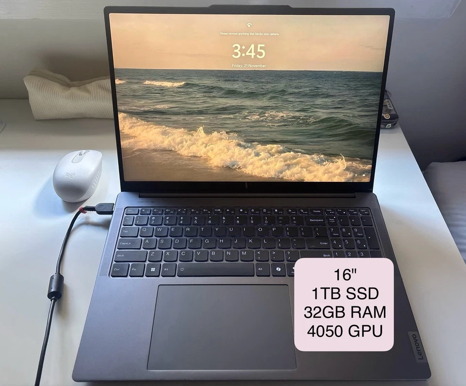 Lenovo Yoga Pro 9i 16" 32GB RAM 1TB SSD RTX 4050, Great Condition - Image 1 of 4