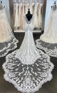 Mermaid Style Wedding Dress / Size 16 - Picture 1 of 6
