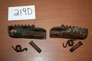 1989 Kawasaki KDX 200 Foot Peg Steo Set Left Right A - Picture 1 of 6