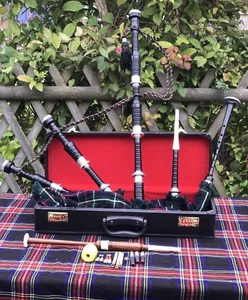 Schottische Hochland volle Größe Dudelsack schwarz silber mit Lehrmeister Buch / - Bild 1 von 7