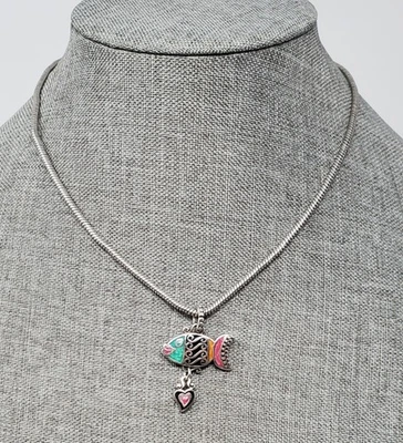 Collar Brighton Lil' Sea Esmalte Pez con Corazón Colgante De Colección RETIRADO 16-18" EC Foto 1 de 4