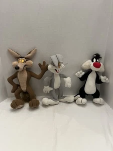 Vintage Looney Tunes 1994 Tyco Bugs Bunny Sylvester Cat Wile E. Coyote Plush - Picture 1 of 10