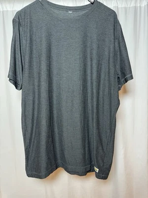 Vuori T 恤男式大号灰色 Strato Tech T 恤性能健身房锻炼 V126 — 第 1/4 张图片