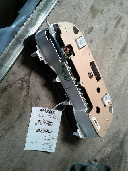 Speedometer Cluster With Tachometer MPH Fits 99 DODGE 1500 PICKUP 2727036 - Image 1 of 2