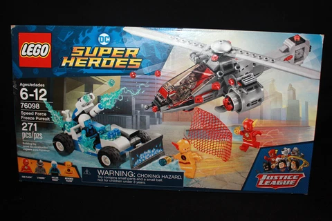 LEGO DC Speed Force Freeze Pursuit 76098 NRFB Cover
