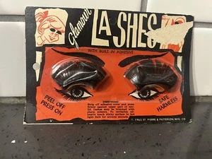Eyelash Set “Glamour Lashes” Vintage Fake Eye Lash Sealed Original Package Toy - Picture 1 of 3