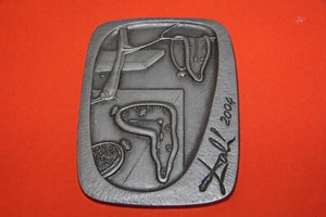 *** Salvador DALI / Zerrinnende Zeit / Buderus Jahresplakette 2004 *** - Bild 1 von 4
