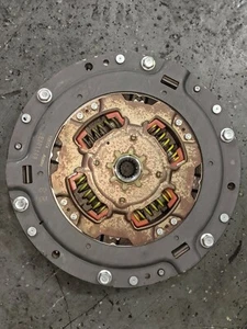 10-18 TOYOTA PRIUS LEXUS CT200H 1.8L FLYWHEEL INPUT DAMPER ASSY 31270-47040 - Picture 1 of 1