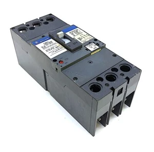 General Electric SFHA36AT0250 250A Breaker w/200A Plug (NO LUGS) - Picture 1 of 5
