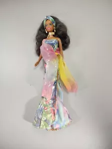Asha African American Colorful Clothed Barbie Doll 1990 - Picture 1 of 5