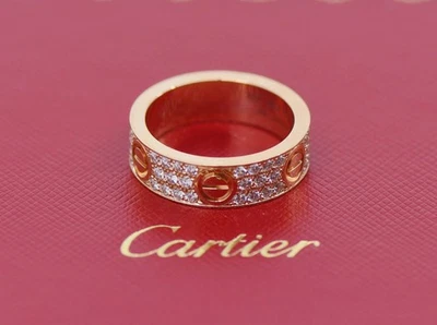 Anillo de amor Cartier pavé de diamantes de oro rosa de 18 quilates talla 60 Foto 1 de 4