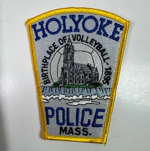 Holyoke Police Massachusetts MA Patch K3B - Picture 1 of 2
