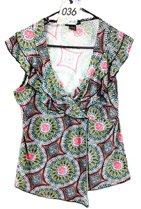 Susan Lawrence Womans Blouse Size LARGE, Pullover, Sleeveless, Ruffles - Picture 1 of 8