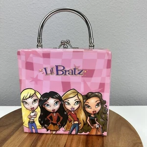 Bratz Mini Doll Case 2004 con 3 bambole e LOTTO di accessori LOTTO RARO - Foto 1 di 12