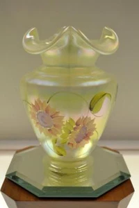 FENTON VASE Y Topaz SUNFLOWERS 1582TC  #d 167/1950 NIB FREEusaSHIP - Picture 1 of 3