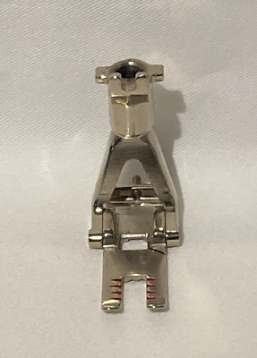 BERNINA  AUTOMATIC BUTTONHOLE FOOT - OLDER MODELS 600,700 & 800 SERIES - Image 1 of 4