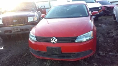 Bomba de direção hidráulica usada serve: 2012 Volkswagen Jetta sem servotronic 2.5 grau A - Imagem 1 de 4