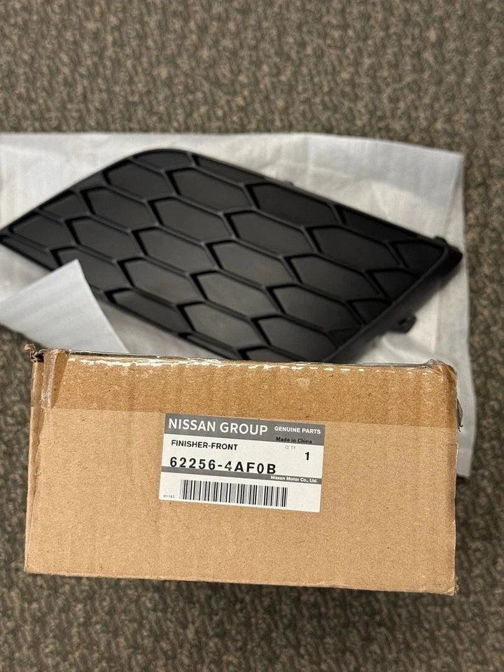 Nissan Sentra 2015-2019 cubiertas antiniebla delanteras derecha bisel parrilla 62256-4AF0B Foto 1 de 1