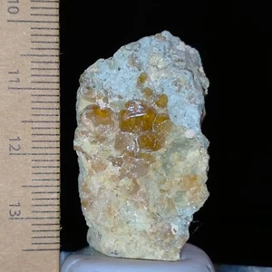 Grossular Hessonite Garnet crystals on matrix rough mineral specimen 77.5ct - Picture 1 of 6