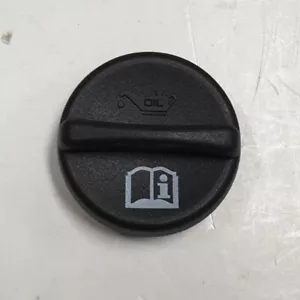 55580177 Engine Oil Filler Cap for 2008 2013 Chevrolet Cruze - Picture 1 of 3