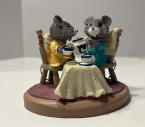 Figura de colección Sello Tender Touches Mice at Tea Party Times to Cherish 1988 - Imagen 1 de 10